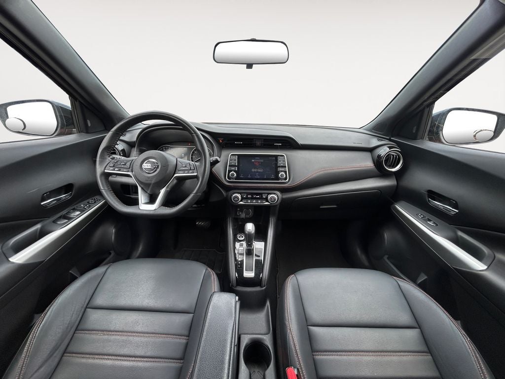 2019 Nissan Kicks SR