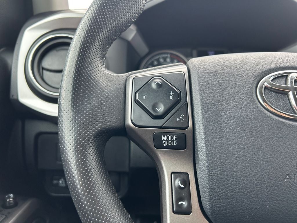 2020 Toyota Tacoma SR5 V6