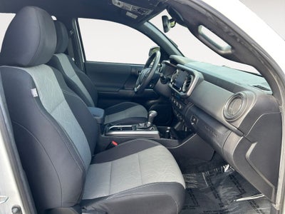 2022 Toyota Tacoma TRD Off-Road V6