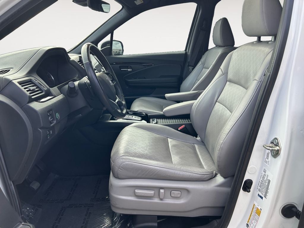 2020 Honda Passport Elite