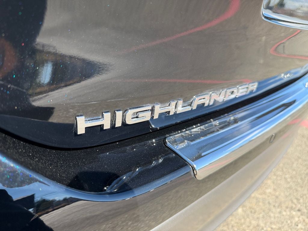 2024 Toyota Highlander Platinum
