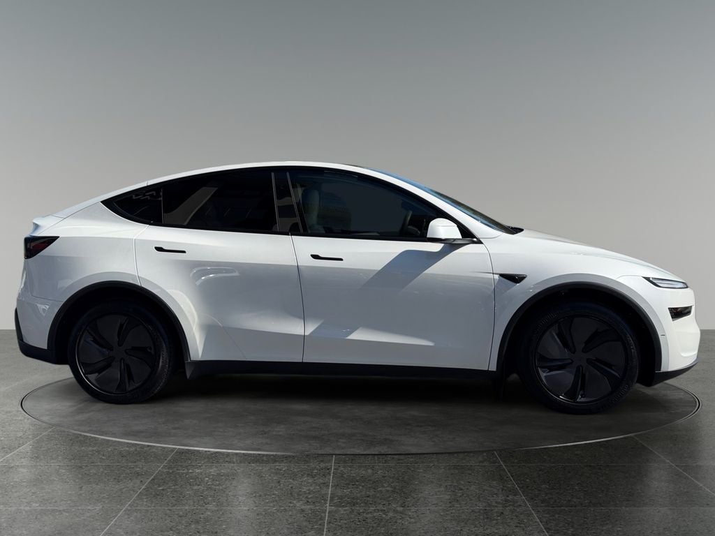 2026 Tesla Model Y Base