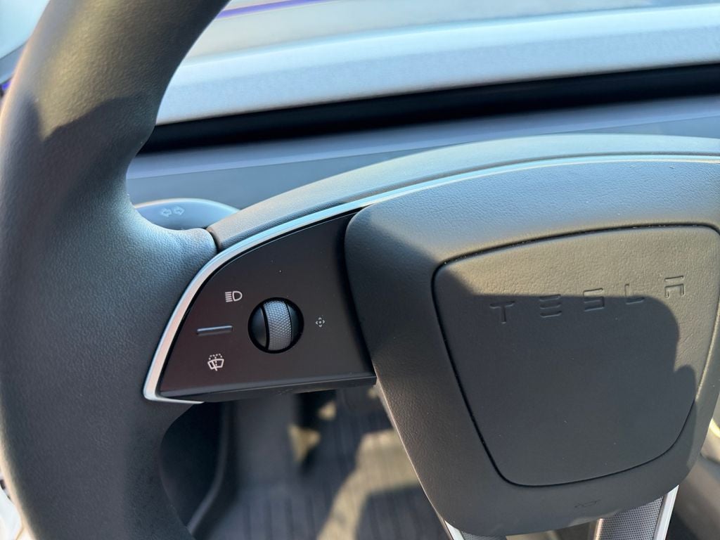 2026 Tesla Model Y Base