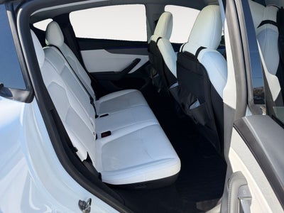 2026 Tesla Model Y Base