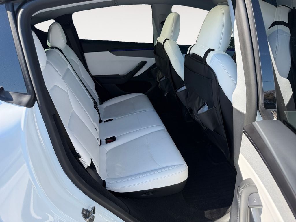 2026 Tesla Model Y Base