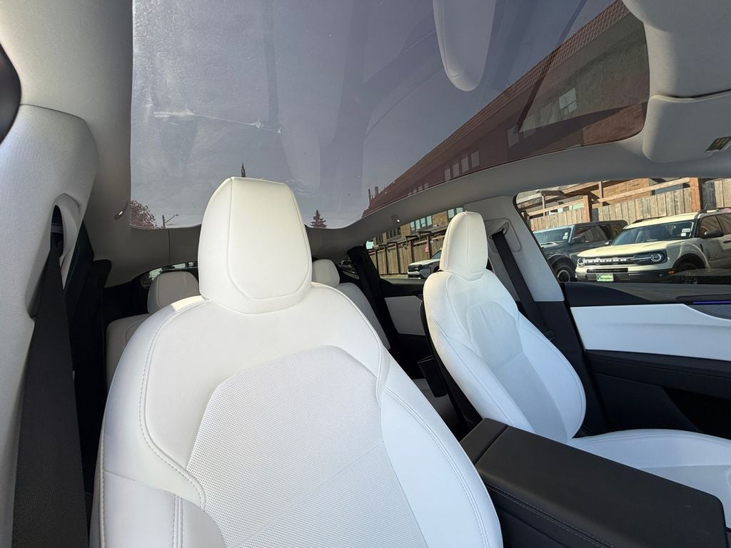 2026 Tesla Model Y Base