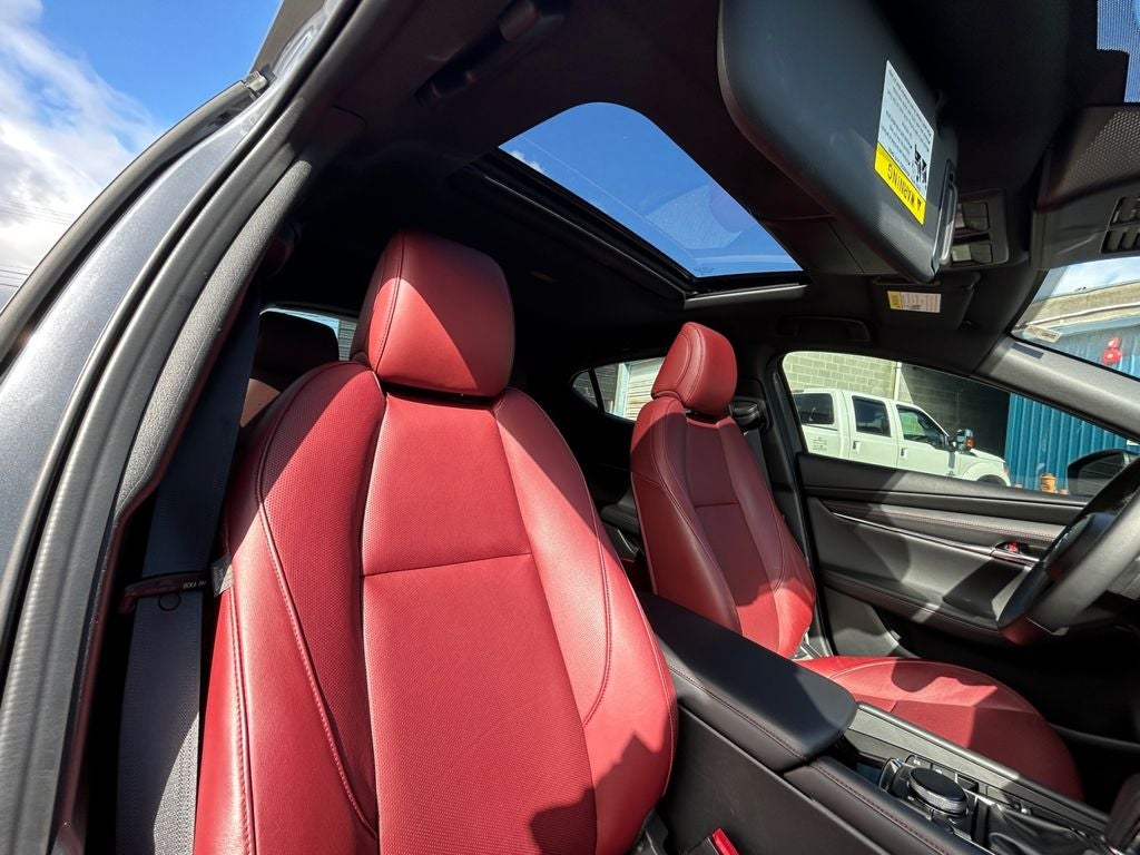 2024 Mazda Mazda3 2.5 S Carbon Edition