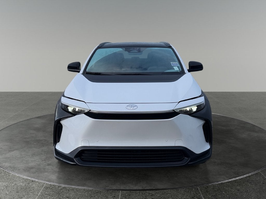 2025 Toyota bZ4X XLE