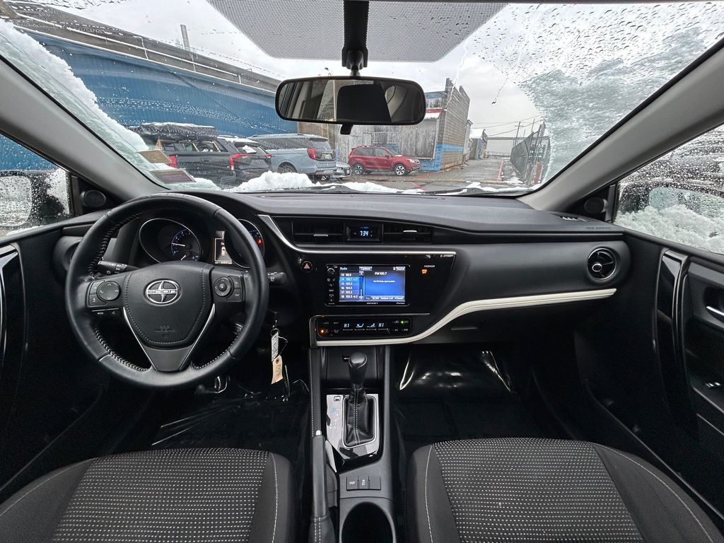 2016 Scion iM Base