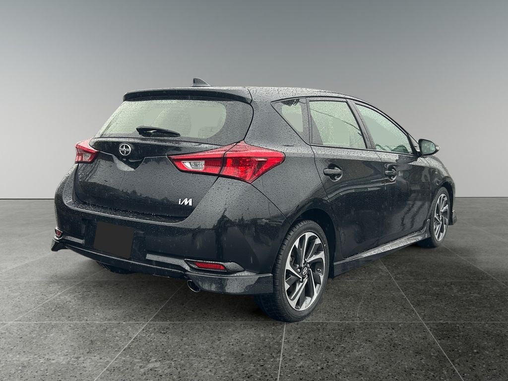 2016 Scion iM Base
