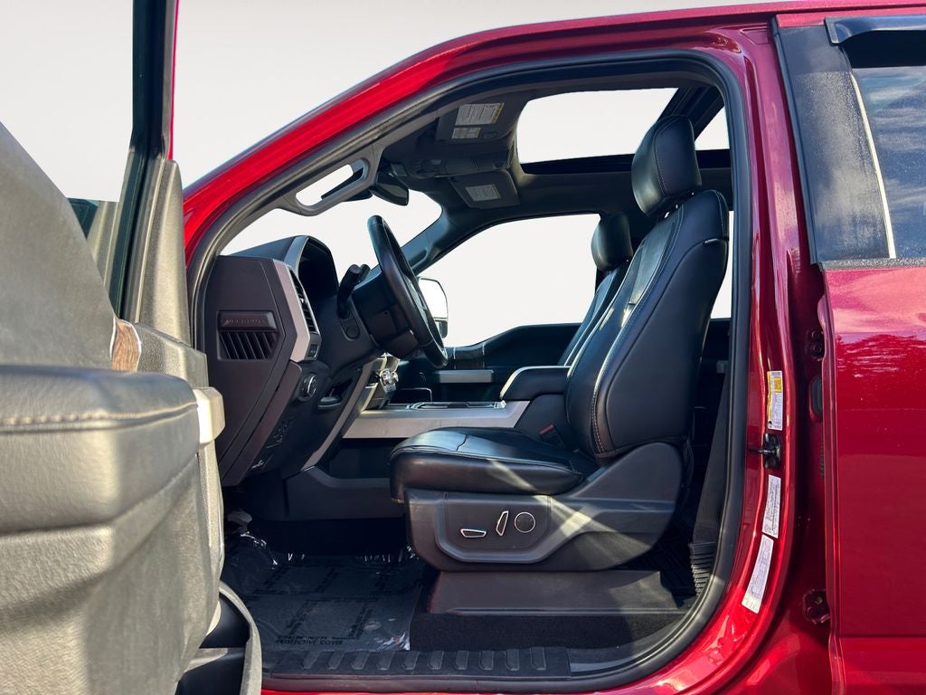 2019 Ford F-350SD Lariat SRW Lifted