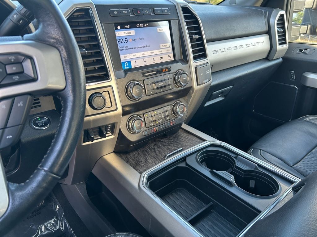 2019 Ford F-350SD Lariat SRW Lifted