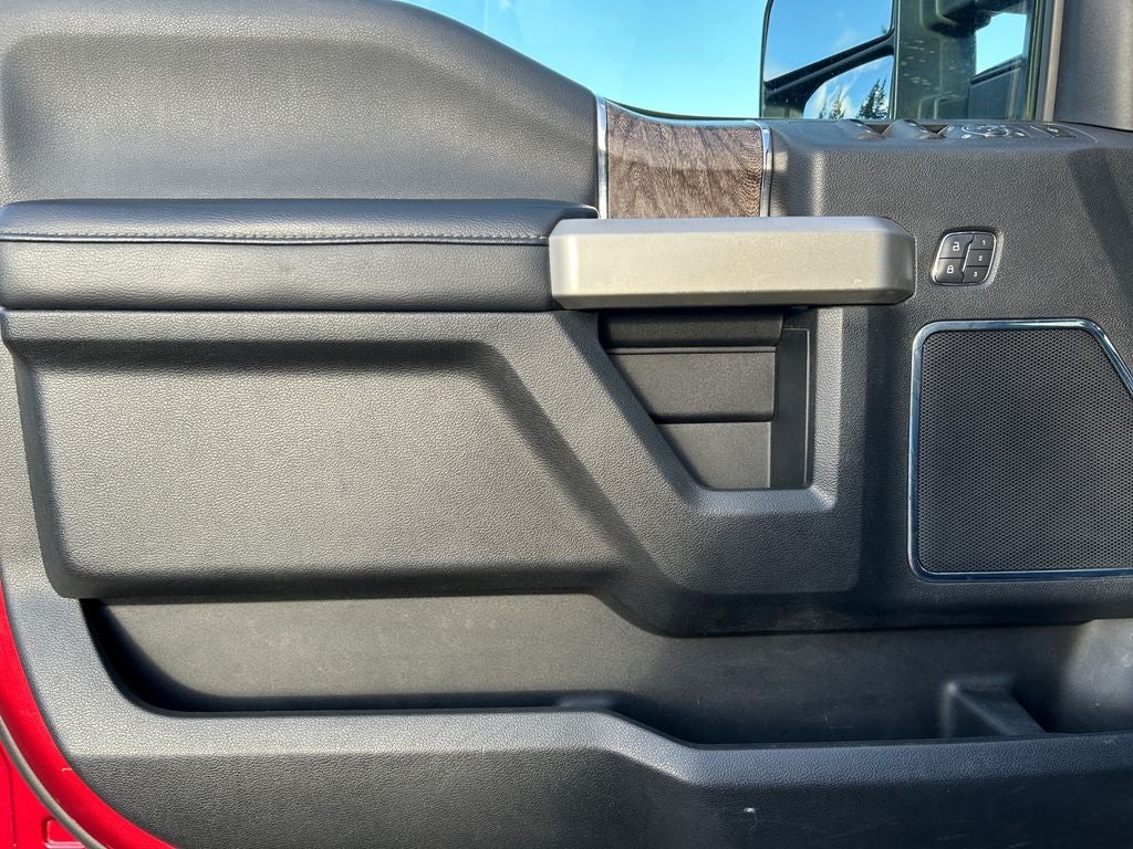 2019 Ford F-350SD Lariat SRW Lifted