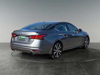 2020 Nissan Altima 2.0 Platinum