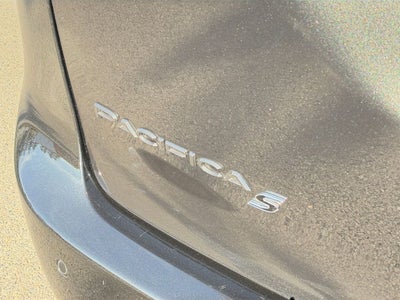 2023 Chrysler Pacifica Hybrid Limited