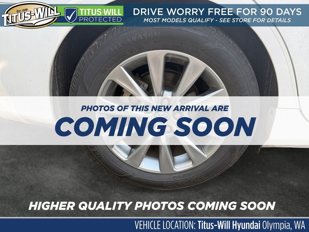 2016 Toyota Camry Hybrid XLE