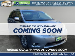 2017 Toyota Sienna XLE 8 Passenger