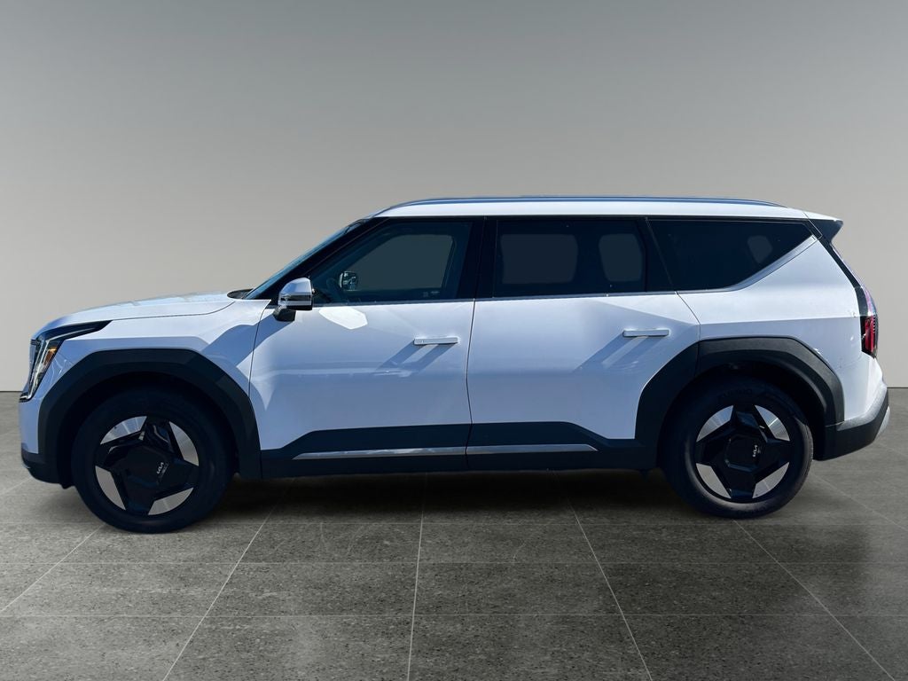 2025 Kia EV9 Wind