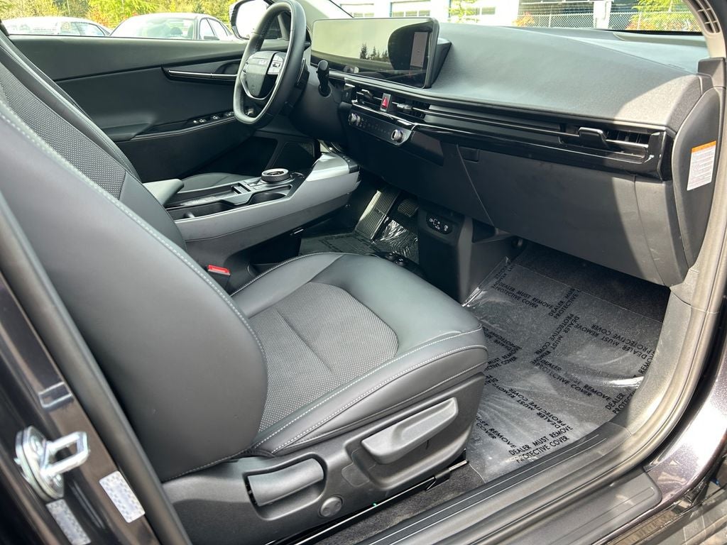 2025 Kia EV6 Light