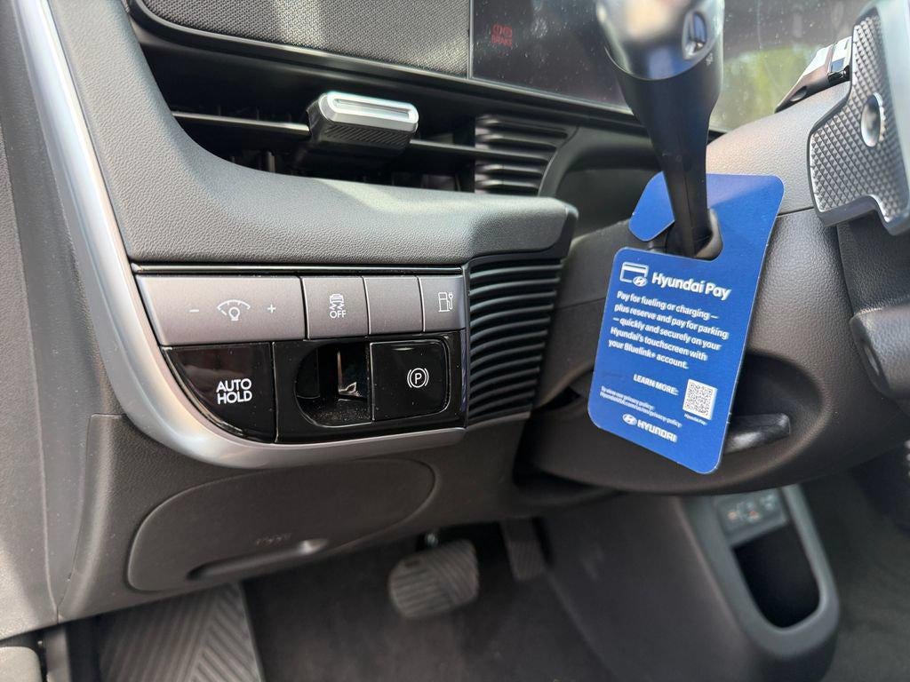 2026 Hyundai IONIQ 5 SE
