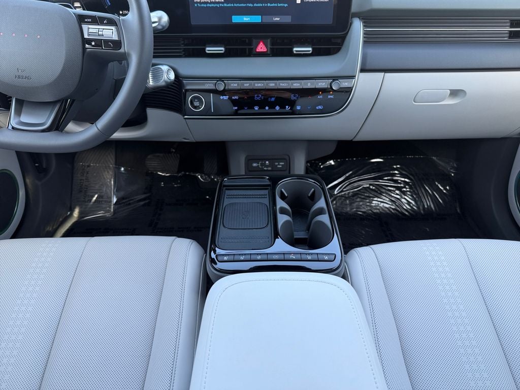 2025 Hyundai IONIQ 5 Limited - Photo 13