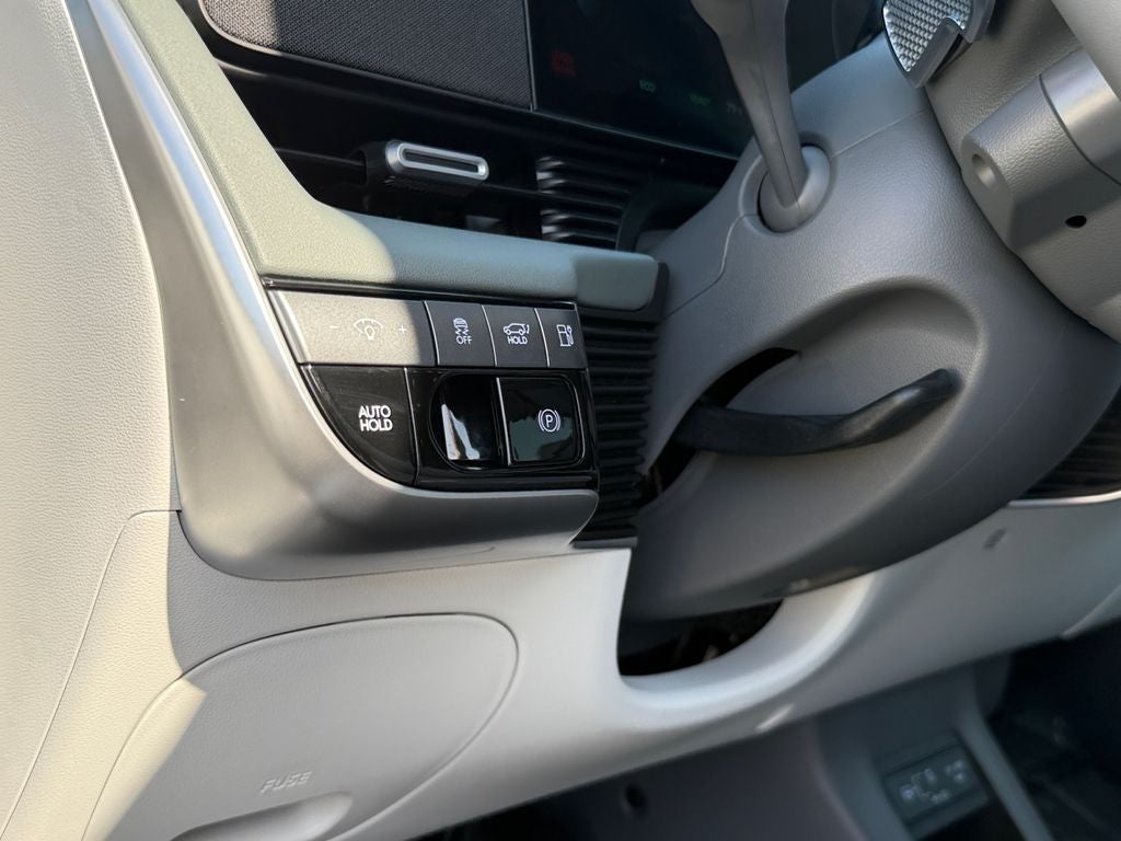 2025 Hyundai IONIQ 5 Limited - Photo 20