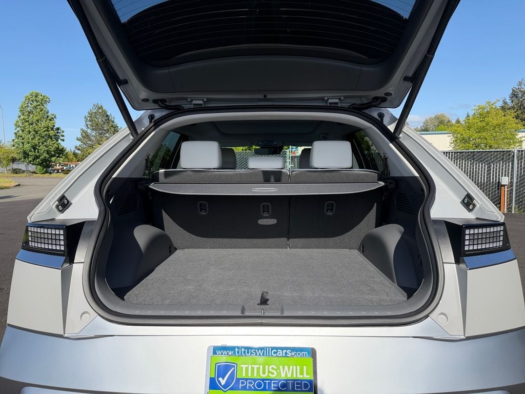 2025 Hyundai IONIQ 5 Limited - Photo 23
