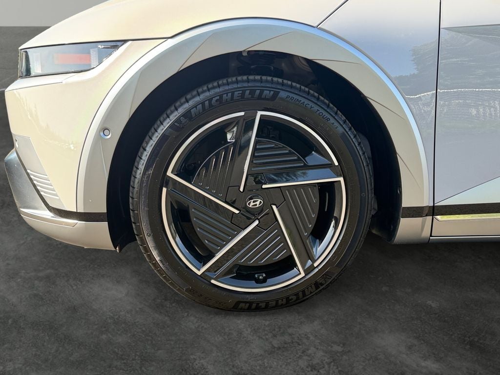 2025 Hyundai IONIQ 5 Limited