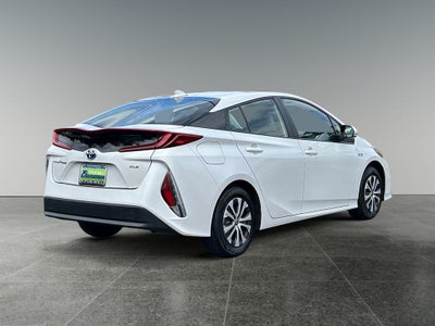 2022 Toyota Prius Prime XLE