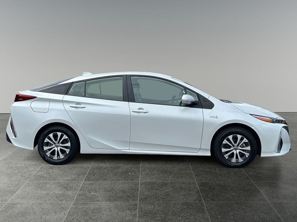 2022 Toyota Prius Prime XLE