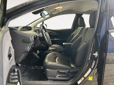 2022 Toyota Prius Base