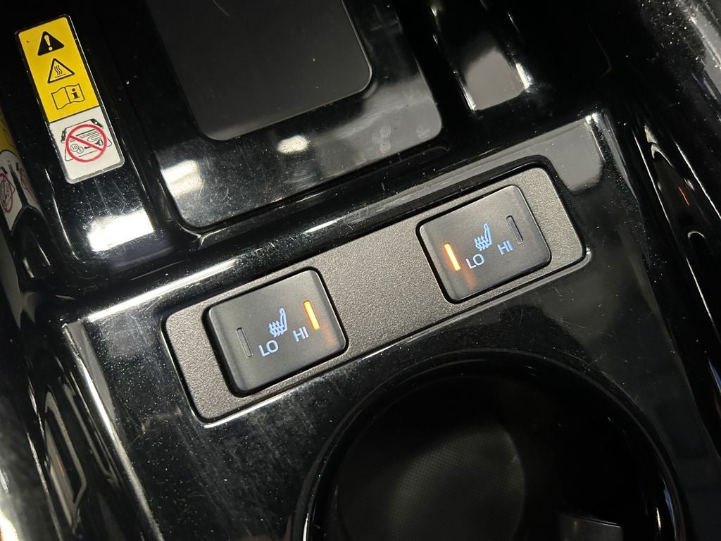 2022 Toyota Prius Base