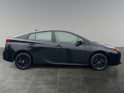 2022 Toyota Prius Base