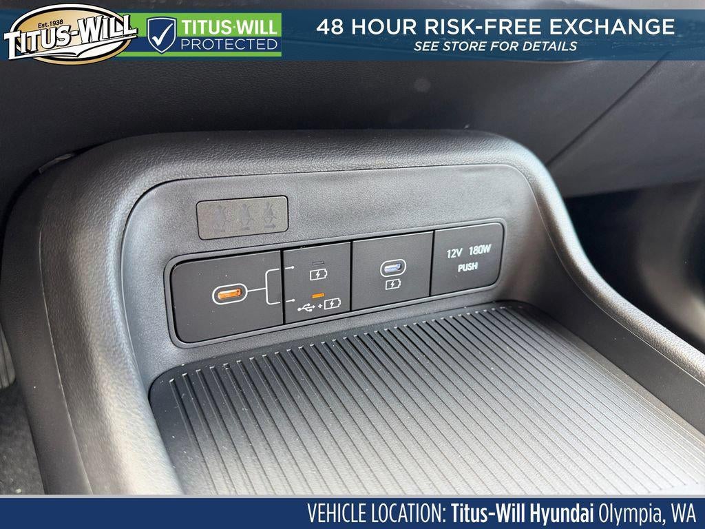 2027 Hyundai Kona SE AWD