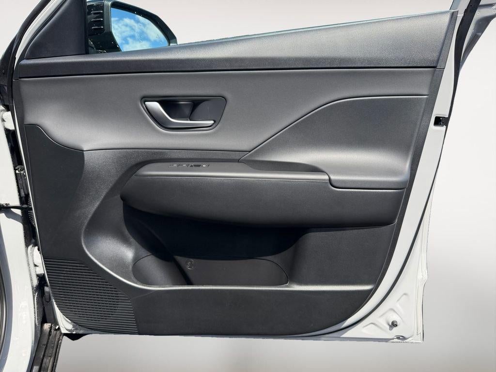 2026 Hyundai Kona SEL Premium FWD