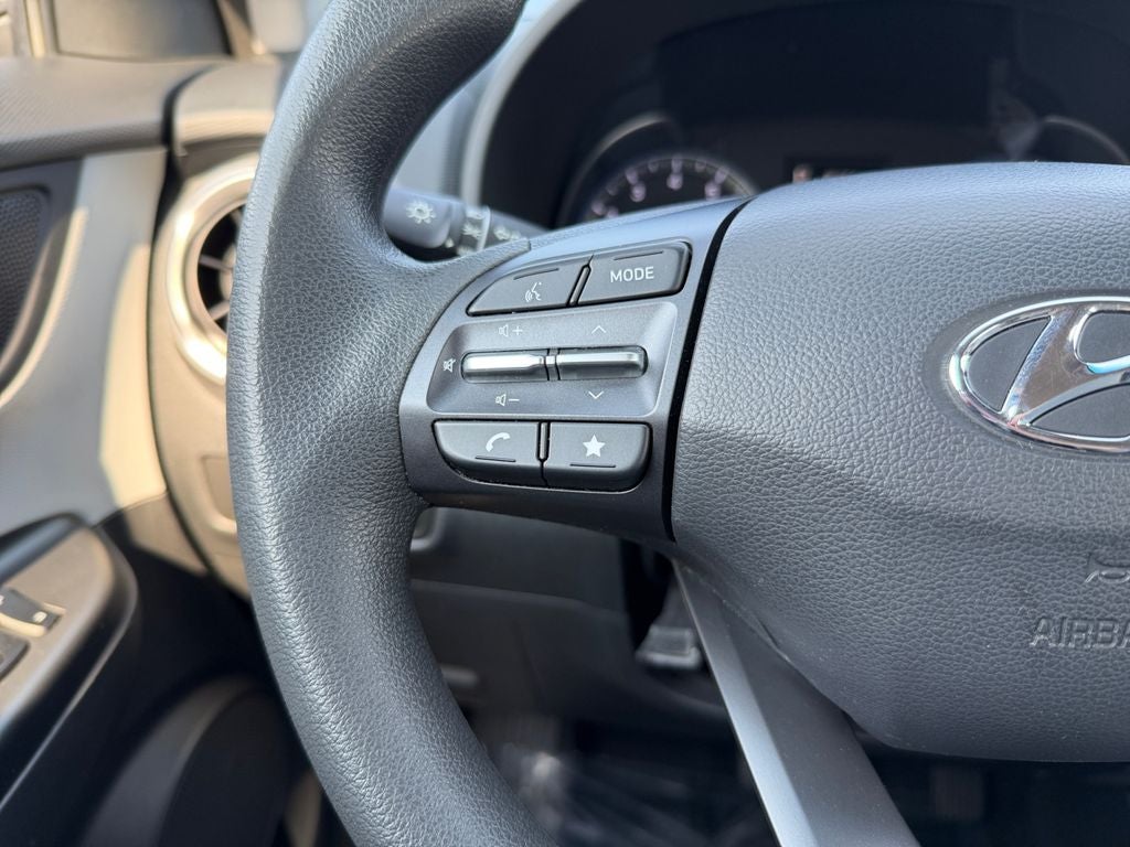 2022 Hyundai Kona SE