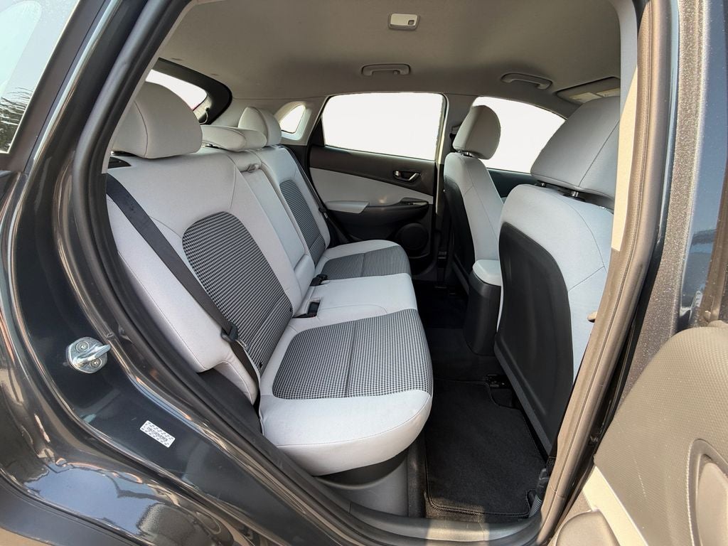2022 Hyundai Kona SE
