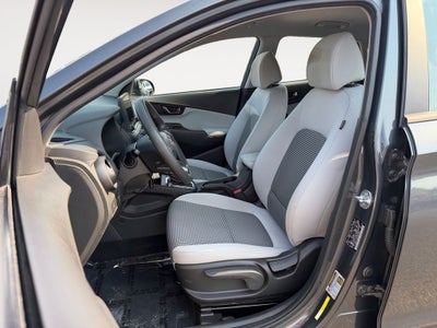 2022 Hyundai Kona SE