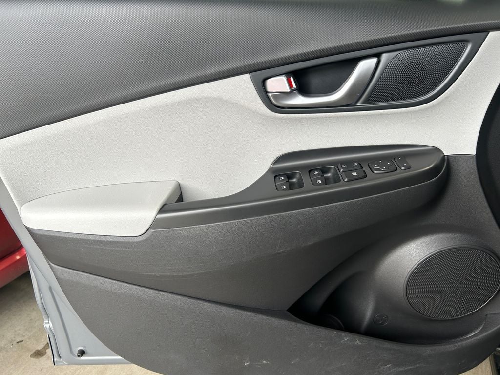 2023 Hyundai Kona Electric SEL