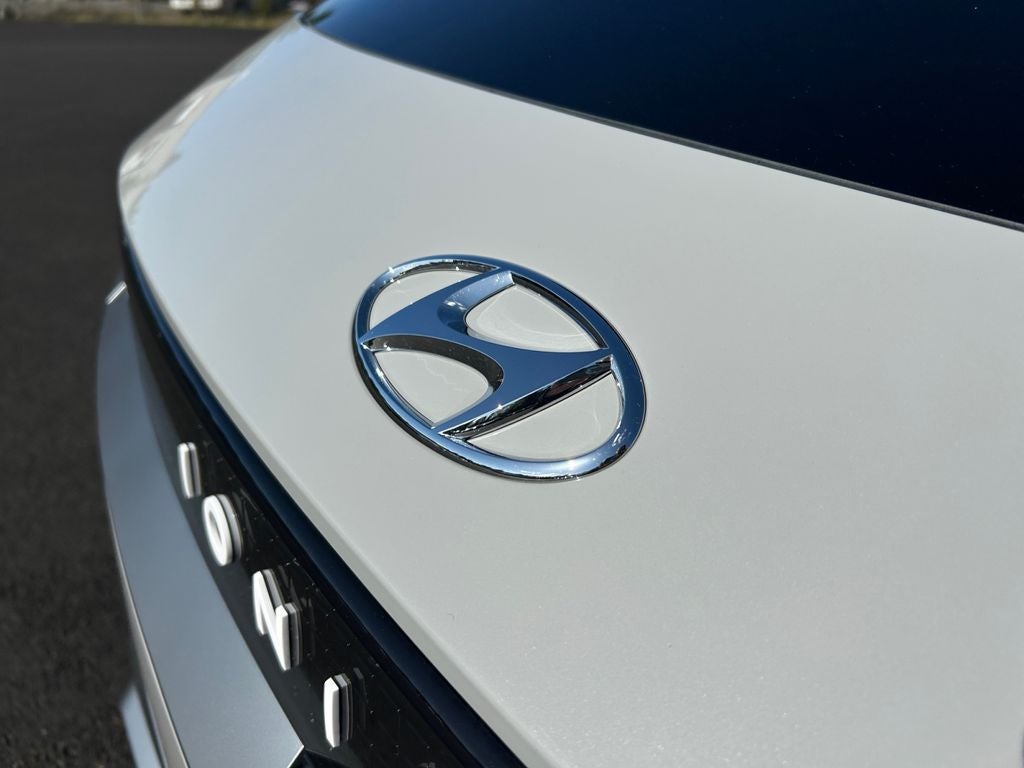 2024 Hyundai IONIQ 5 SEL
