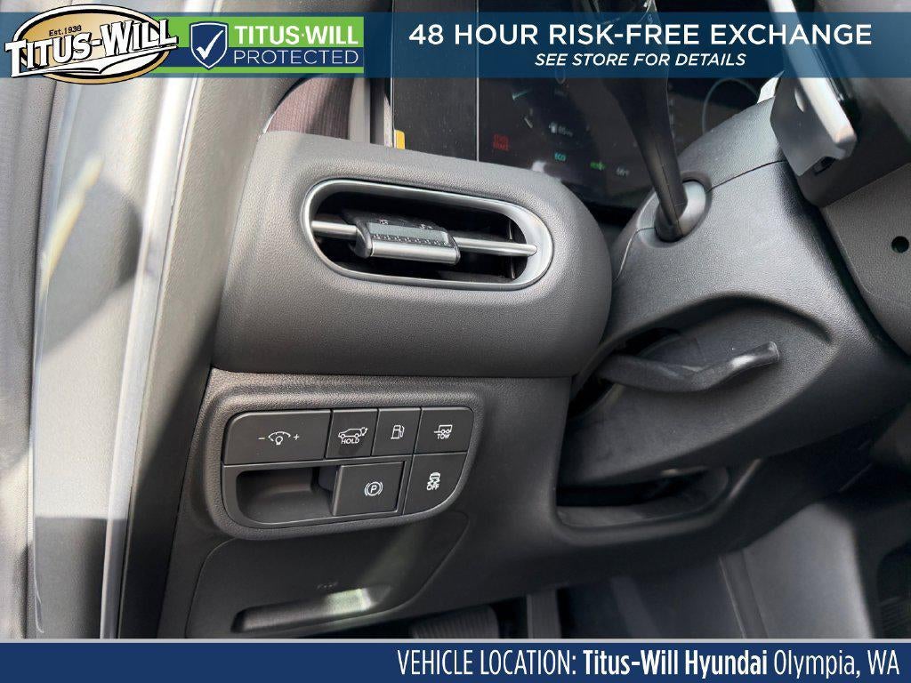 2027 Hyundai Palisade Hybrid SEL Premium 8P