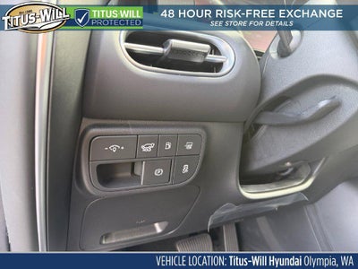 2027 Hyundai Palisade Hybrid Limited 8P