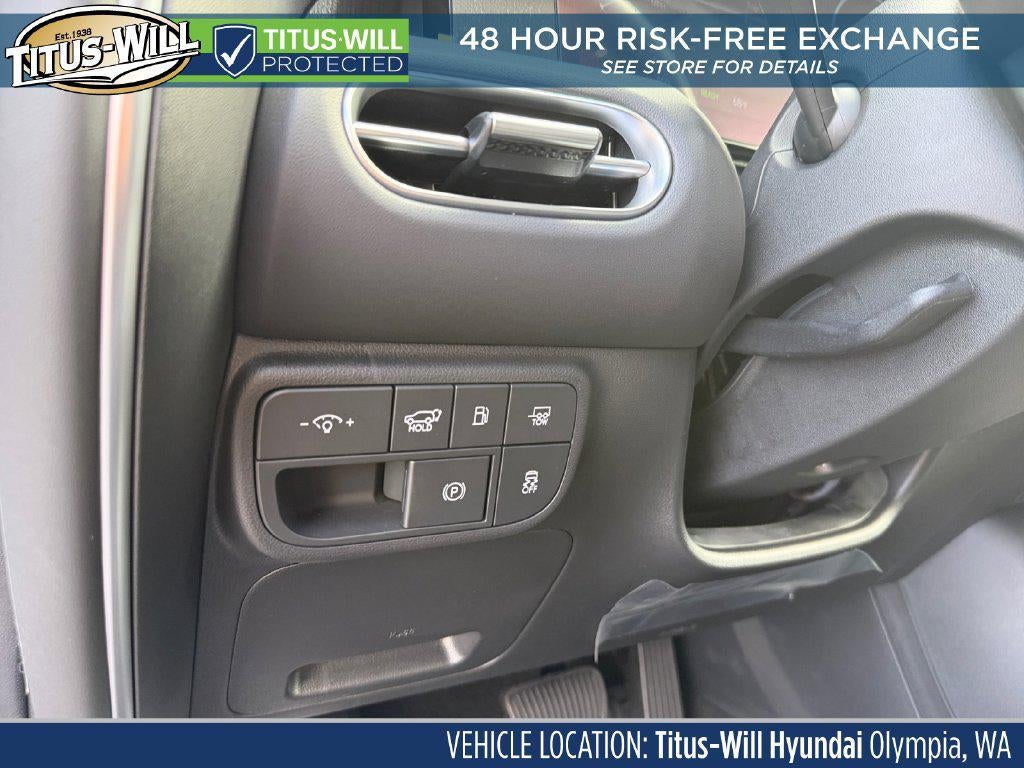 2027 Hyundai Palisade Hybrid Limited 8P