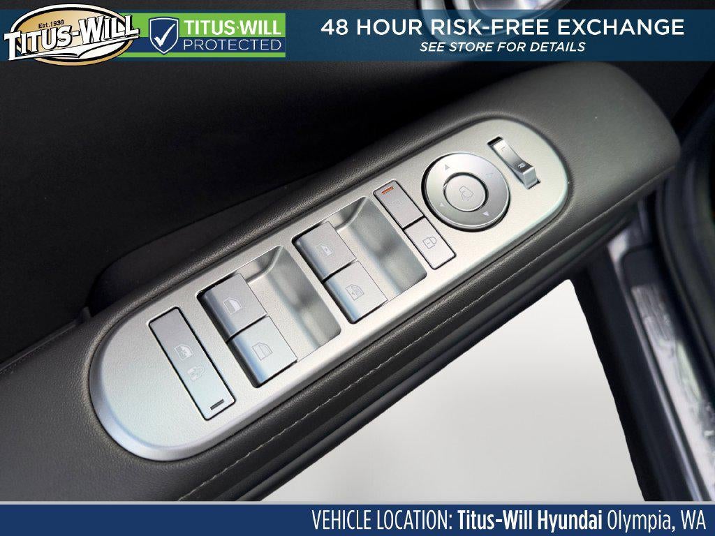 2027 Hyundai Palisade Hybrid Limited 8P