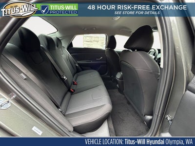 2026 Hyundai Elantra SE