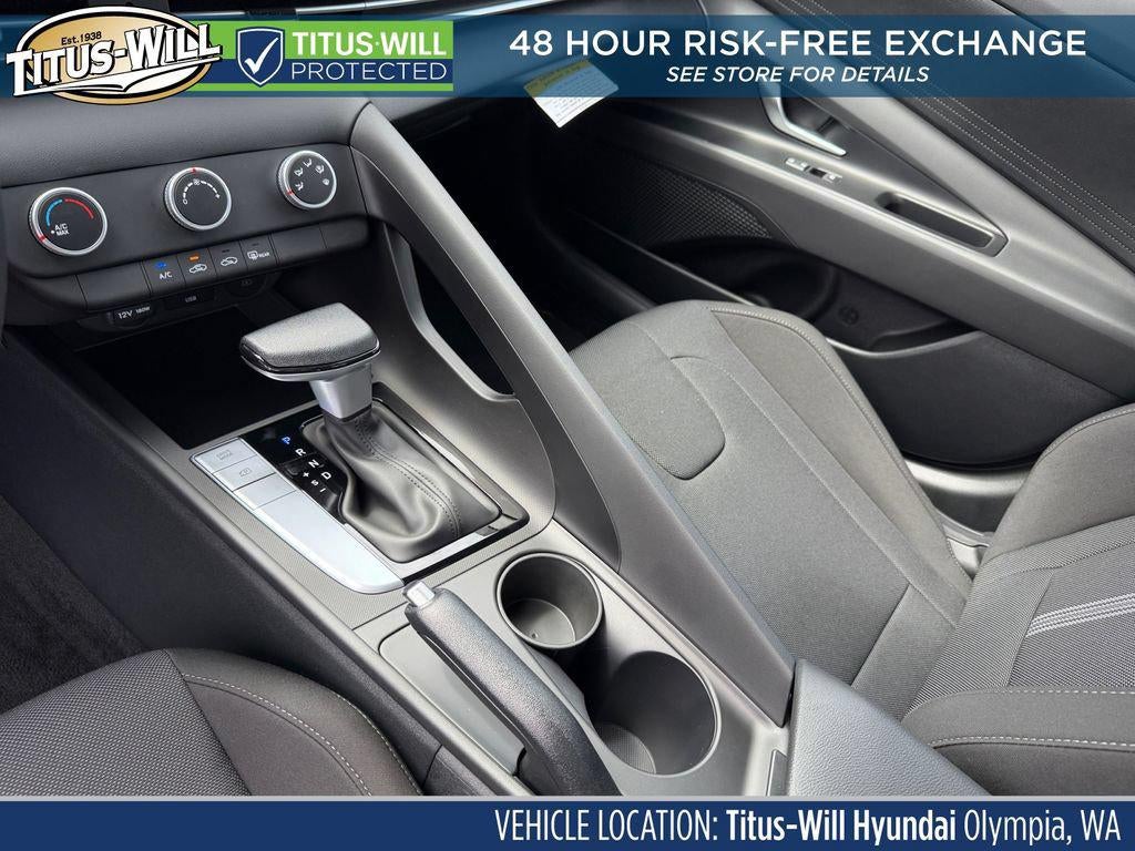 2026 Hyundai Elantra SE