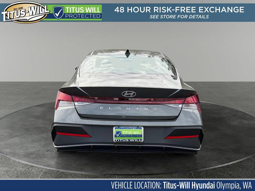 2026 Hyundai Elantra SE