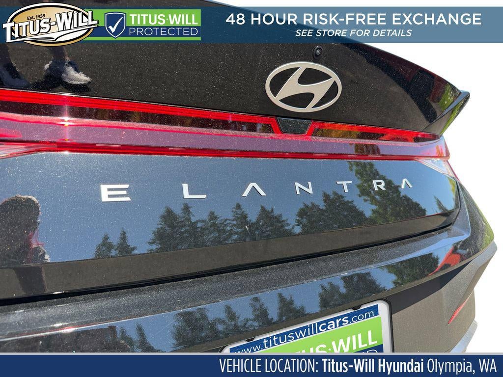 2026 Hyundai Elantra SE