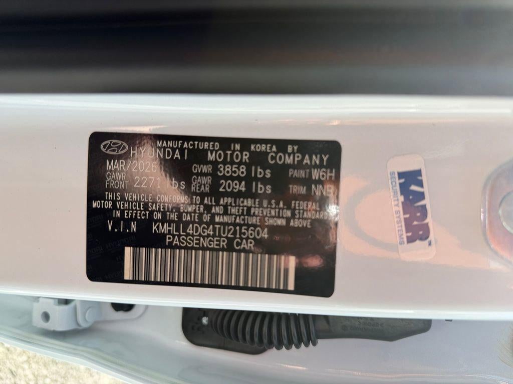 2026 Hyundai Elantra SE
