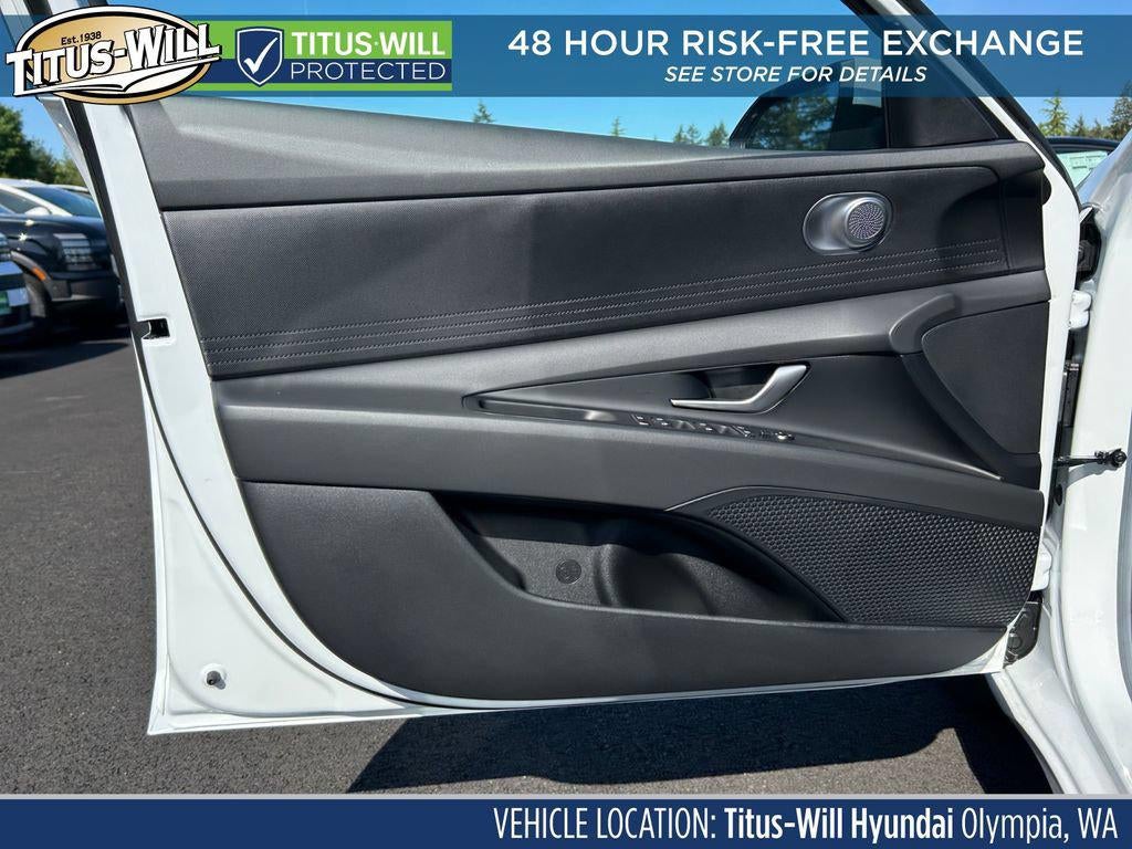 2026 Hyundai Elantra SE